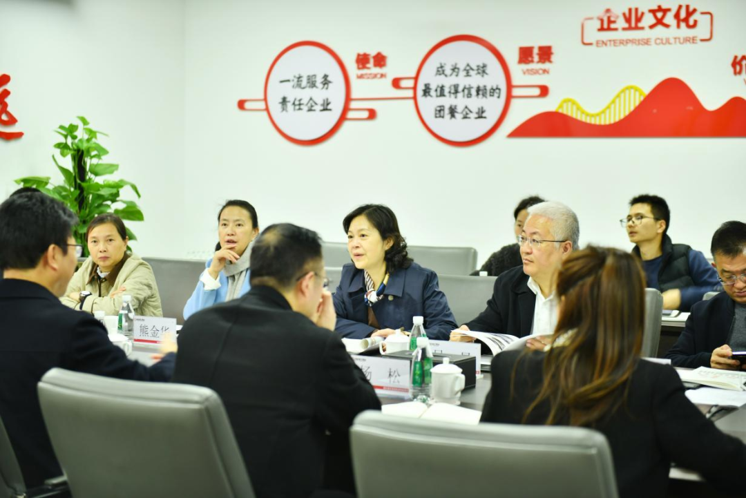 四川省商务厅副厅长尹奇志一行莅临必发餐饮集团调研指导